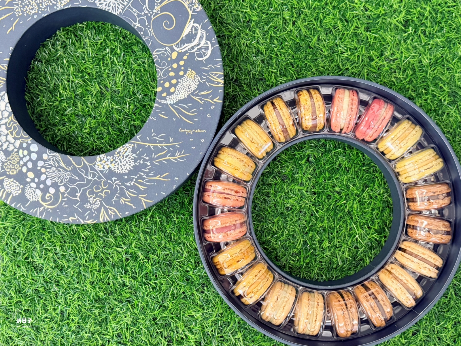 法國 x 零食甜點｜馬卡龍耶誕禮盒。Ladurée．Pierre Hermé